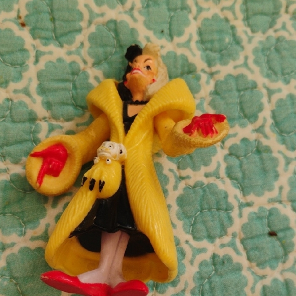 vintage Cruella Deville Disney 101 Dalmatians toy